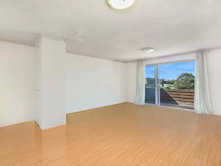 12/81 Middle Street, Kingsford Leased by Raine & Horne Randwick | Coogee - image 2