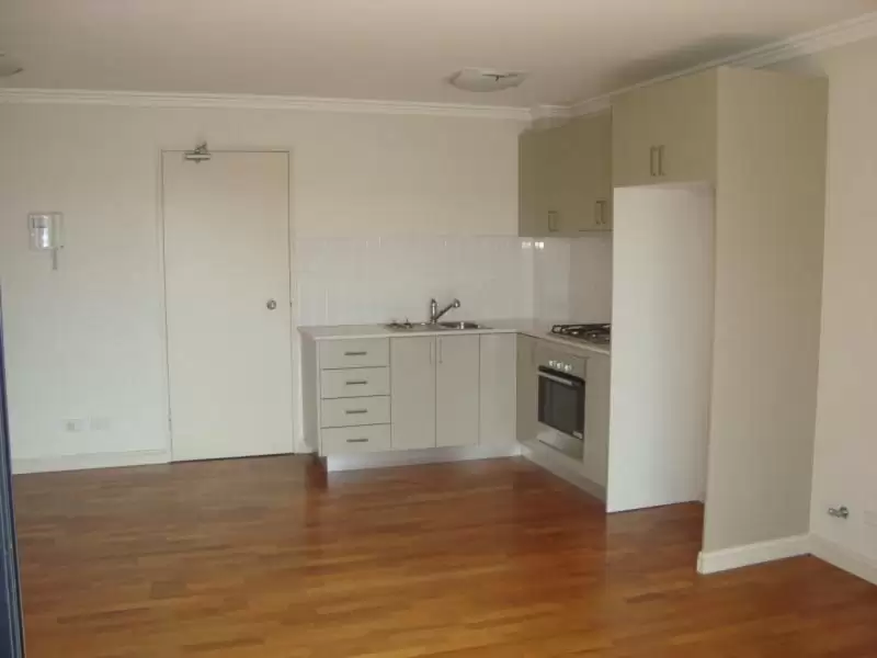 10/1-3 New Orleans Crescent, Maroubra Leased by Raine & Horne Randwick | Coogee | Clovelly - image 3