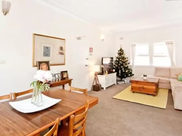 6/11A Kidman Street, Coogee Leased by Raine & Horne Randwick | Coogee - image 2