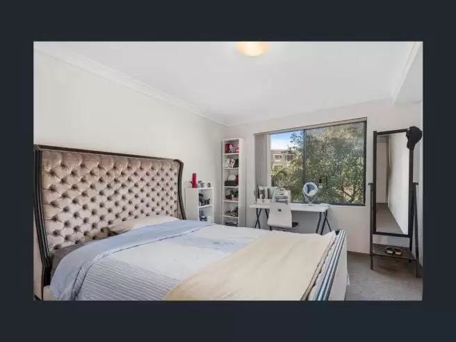 8405/177-219 Mitchell Road, Erskineville Leased by Raine & Horne Randwick | Coogee | Clovelly - image 4