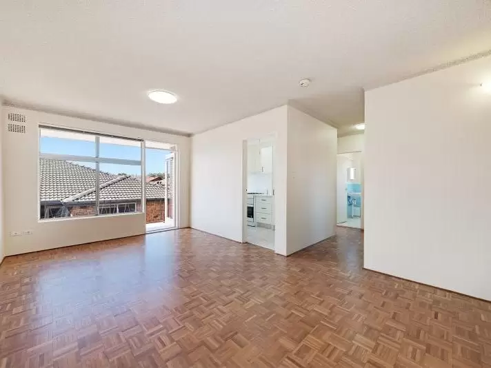 13/28 Barber Avenue, Eastlakes Leased by Raine & Horne Randwick | Coogee | Clovelly - image 2