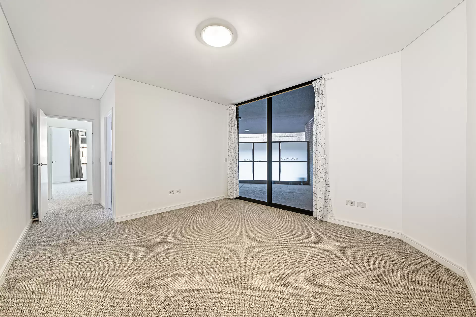 1/10 Bidjigal Road, Arncliffe Leased by Raine & Horne Randwick | Coogee - image 1