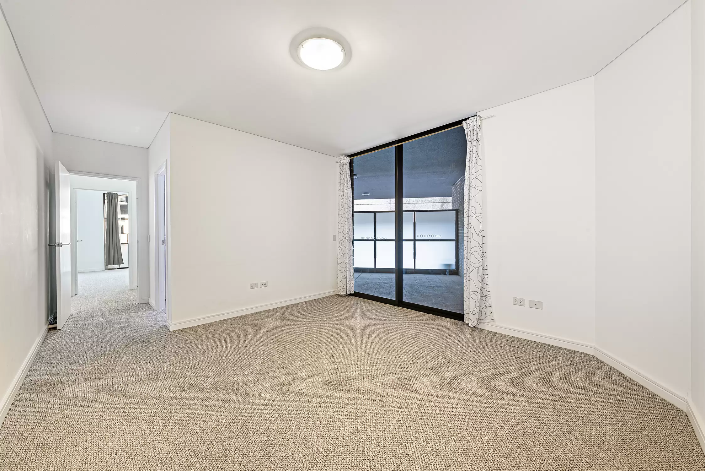 1/10 Bidjigal Road, Arncliffe Leased by Raine & Horne Randwick | Coogee | Clovelly - image 3