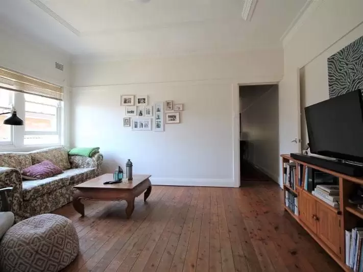 968A Anzac Parade, Maroubra For Lease by Raine & Horne Randwick | Coogee | Clovelly - image 2