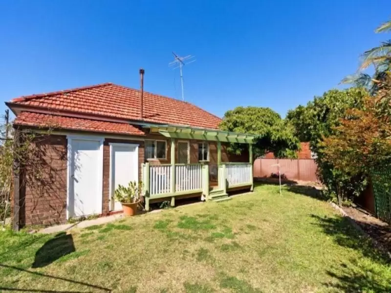 18 Shirley Crescent, Matraville Leased by Raine & Horne Randwick | Coogee | Clovelly - image 4