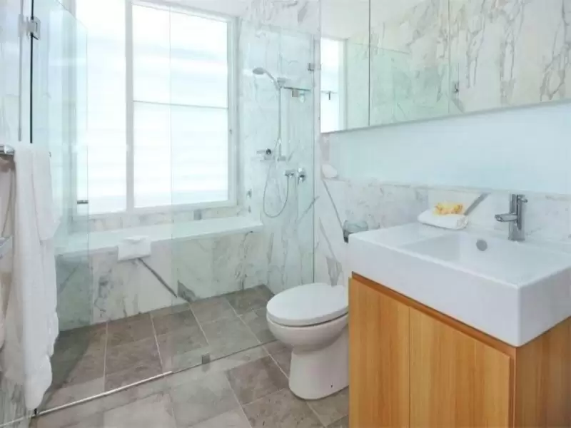 16A Frances Street, Randwick Leased by Raine & Horne Randwick | Coogee | Clovelly - image 5