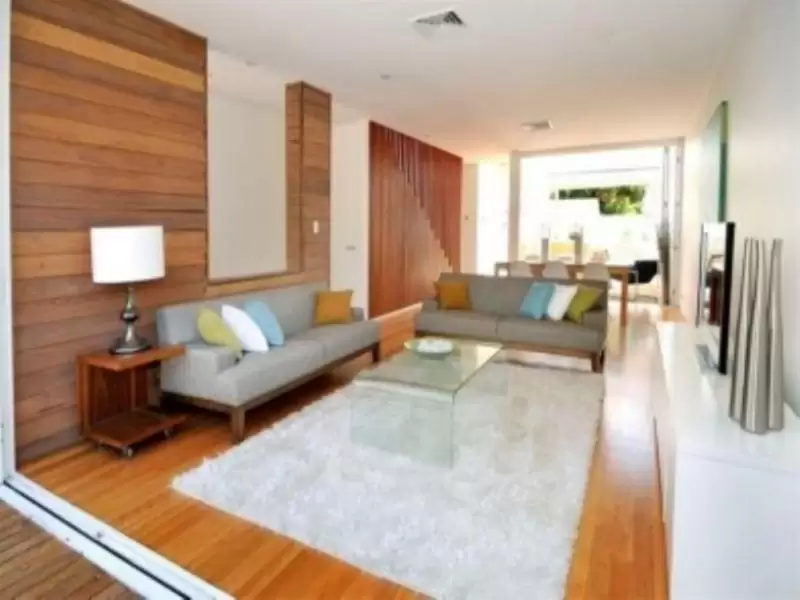 16A Frances Street, Randwick Leased by Raine & Horne Randwick | Coogee | Clovelly - image 2