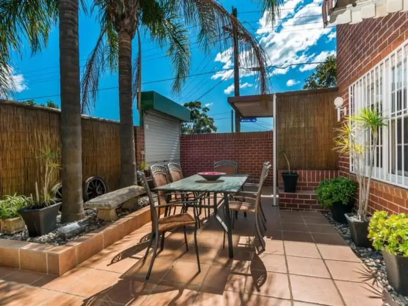 1 Jauncey Place, Hillsdale Leased by Raine & Horne Randwick | Coogee - image 2