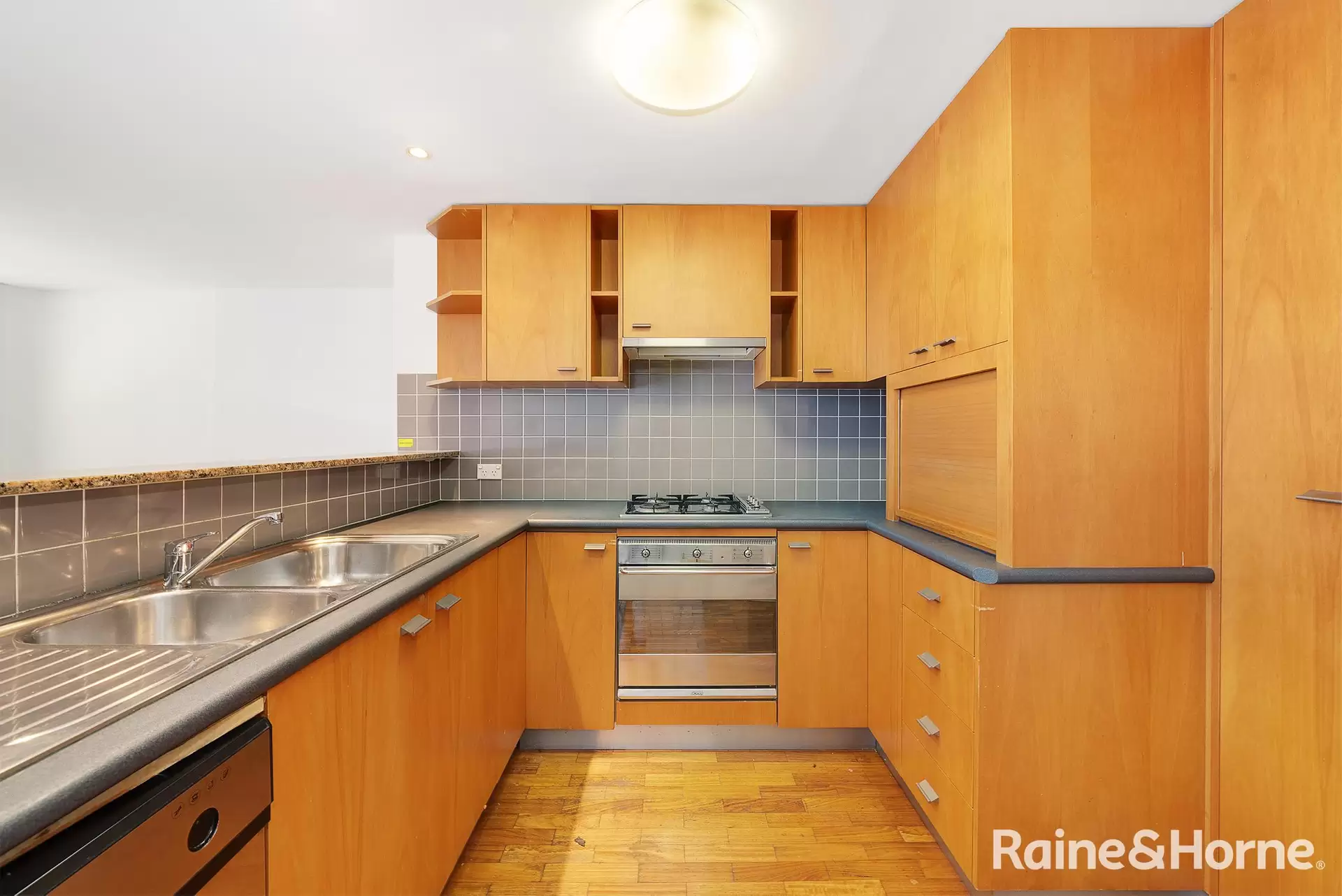 16/183 Coogee Bay Road, Coogee For Lease by Raine & Horne Randwick | Coogee | Clovelly - image 1