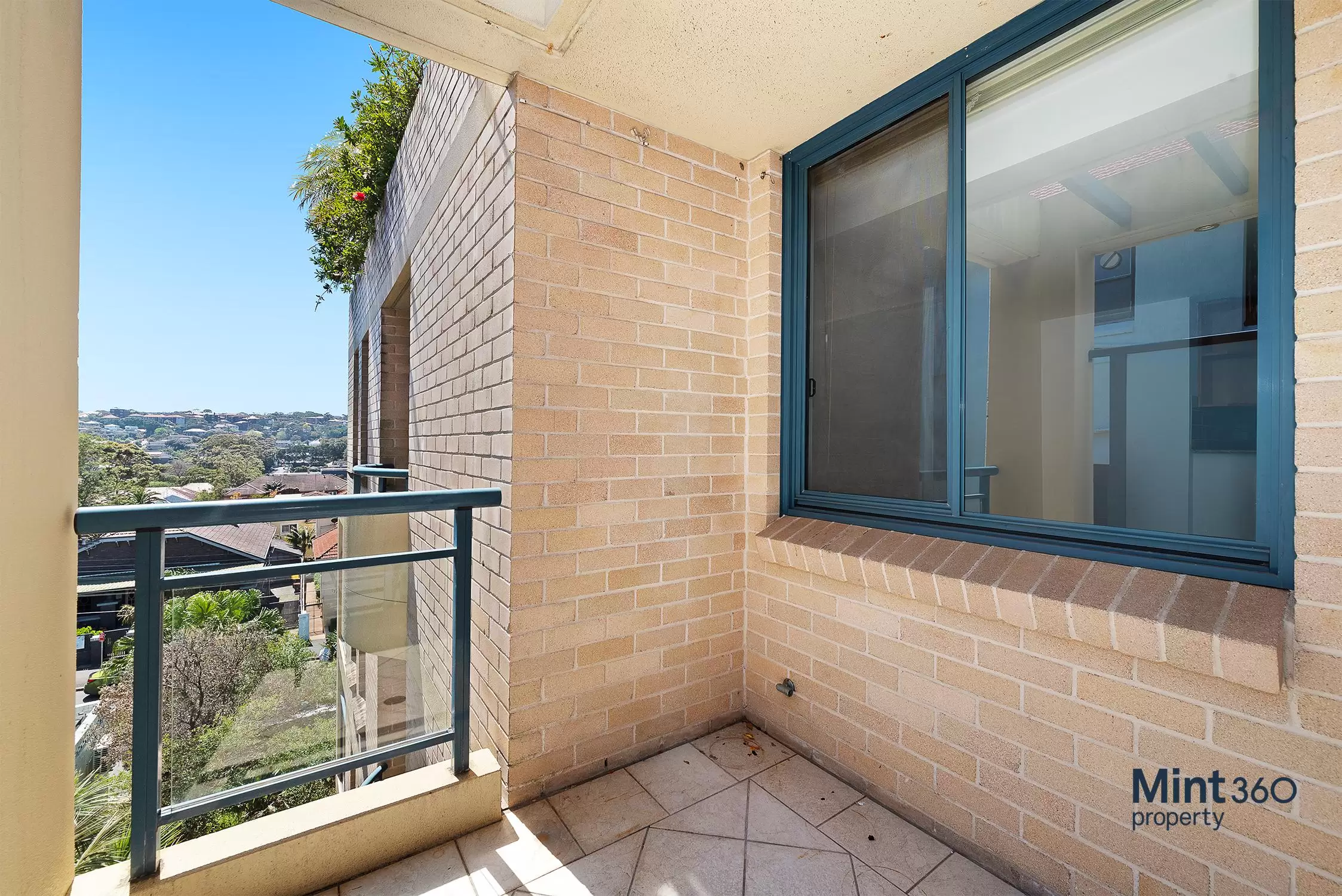 16/183 Coogee Bay Road, Coogee Leased by Raine & Horne Randwick | Coogee - image 5