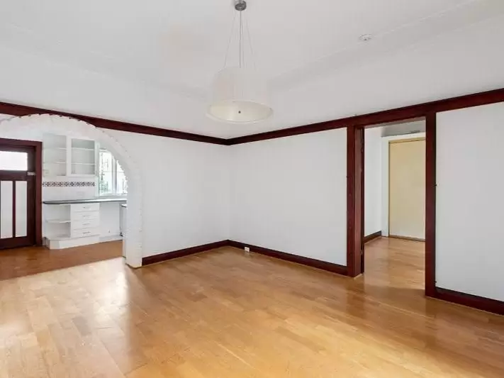 4/27 Mount Street, Coogee Leased by Raine & Horne Randwick | Coogee - image 1