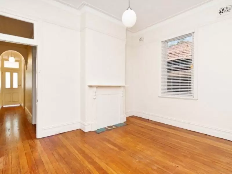 35 Henry Street, Queens Park Leased by Raine & Horne Randwick | Coogee | Clovelly - image 3