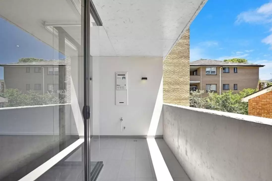 8/32-34 Grosvenor Street, Kensington Leased by Raine & Horne Randwick | Coogee | Clovelly - image 3