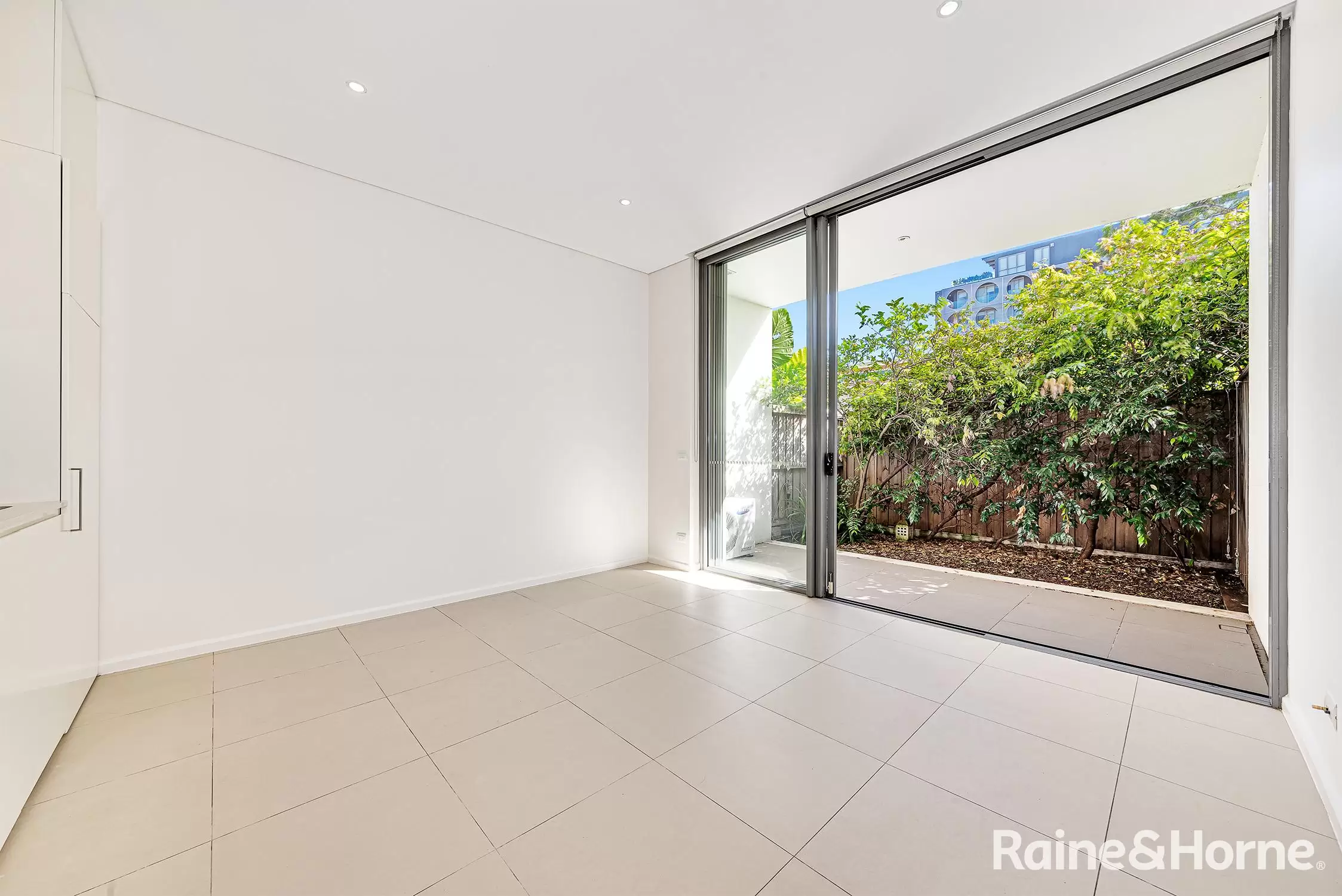 G01/9-15 Ascot Street, Kensington Leased by Raine & Horne Randwick | Coogee | Clovelly - image 2