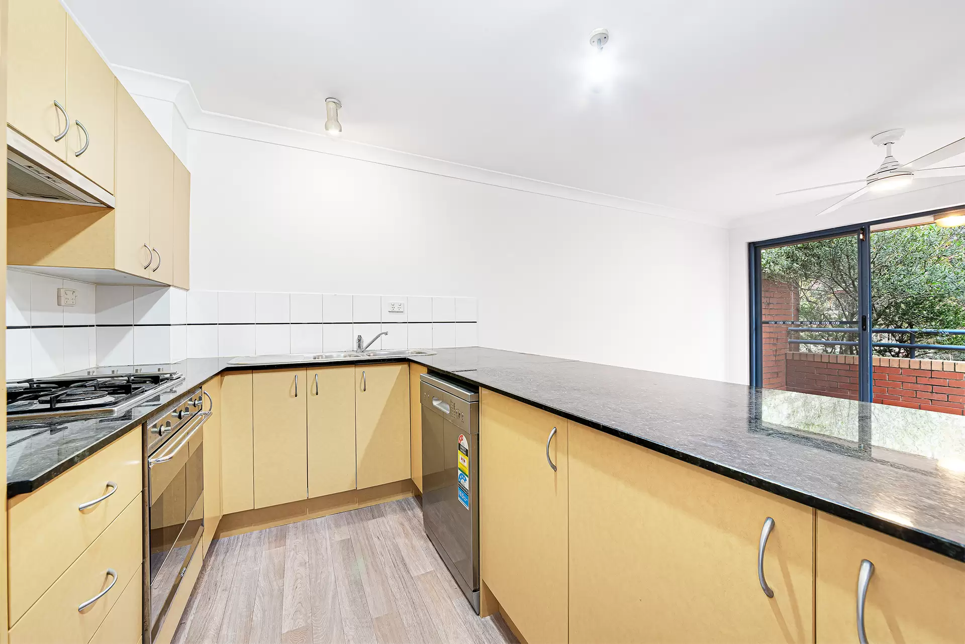 11/42 Anzac Parade, Kensington For Lease by Raine & Horne Randwick | Coogee | Clovelly