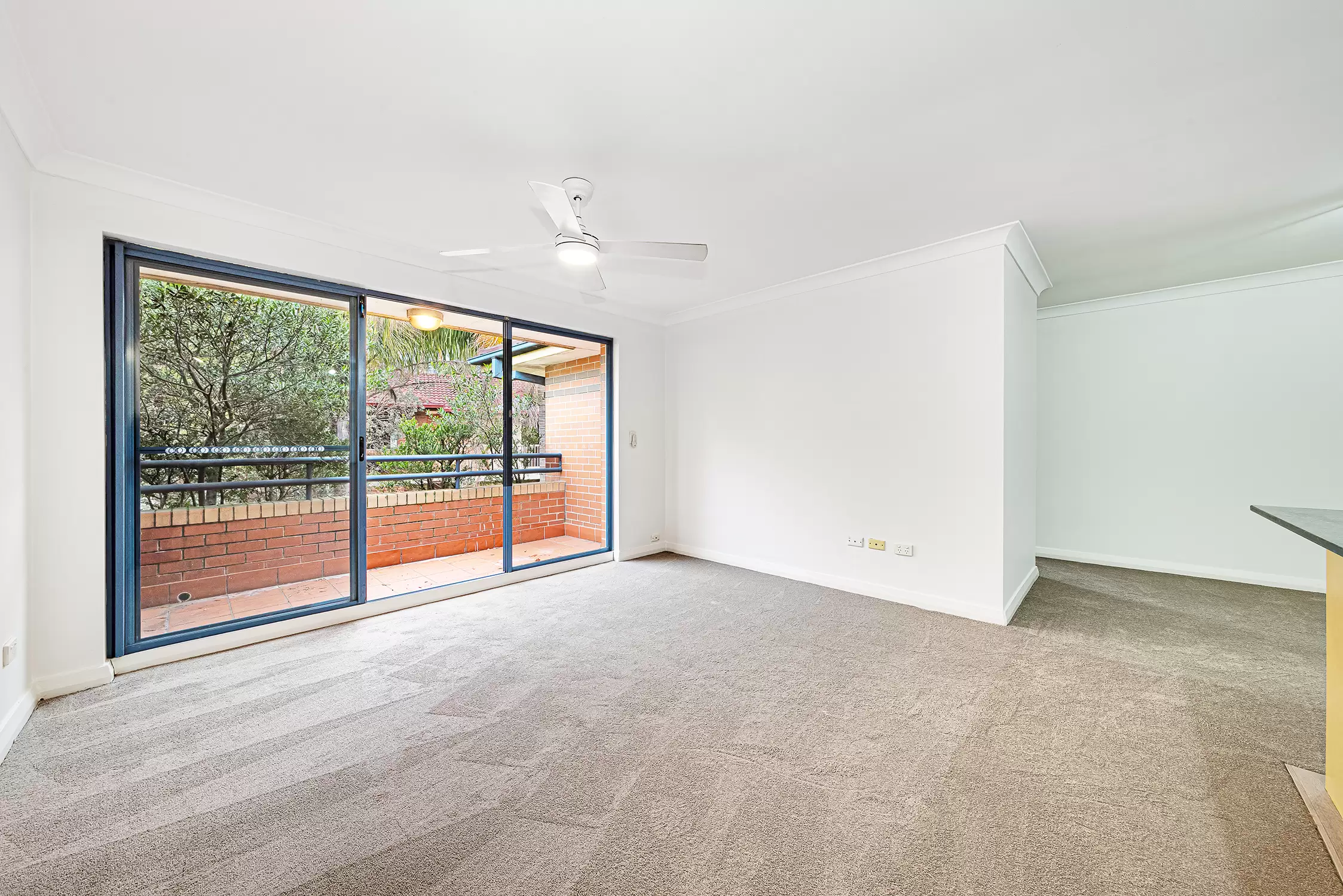 11/42 Anzac Parade, Kensington For Lease by Raine & Horne Randwick | Coogee | Clovelly - image 2