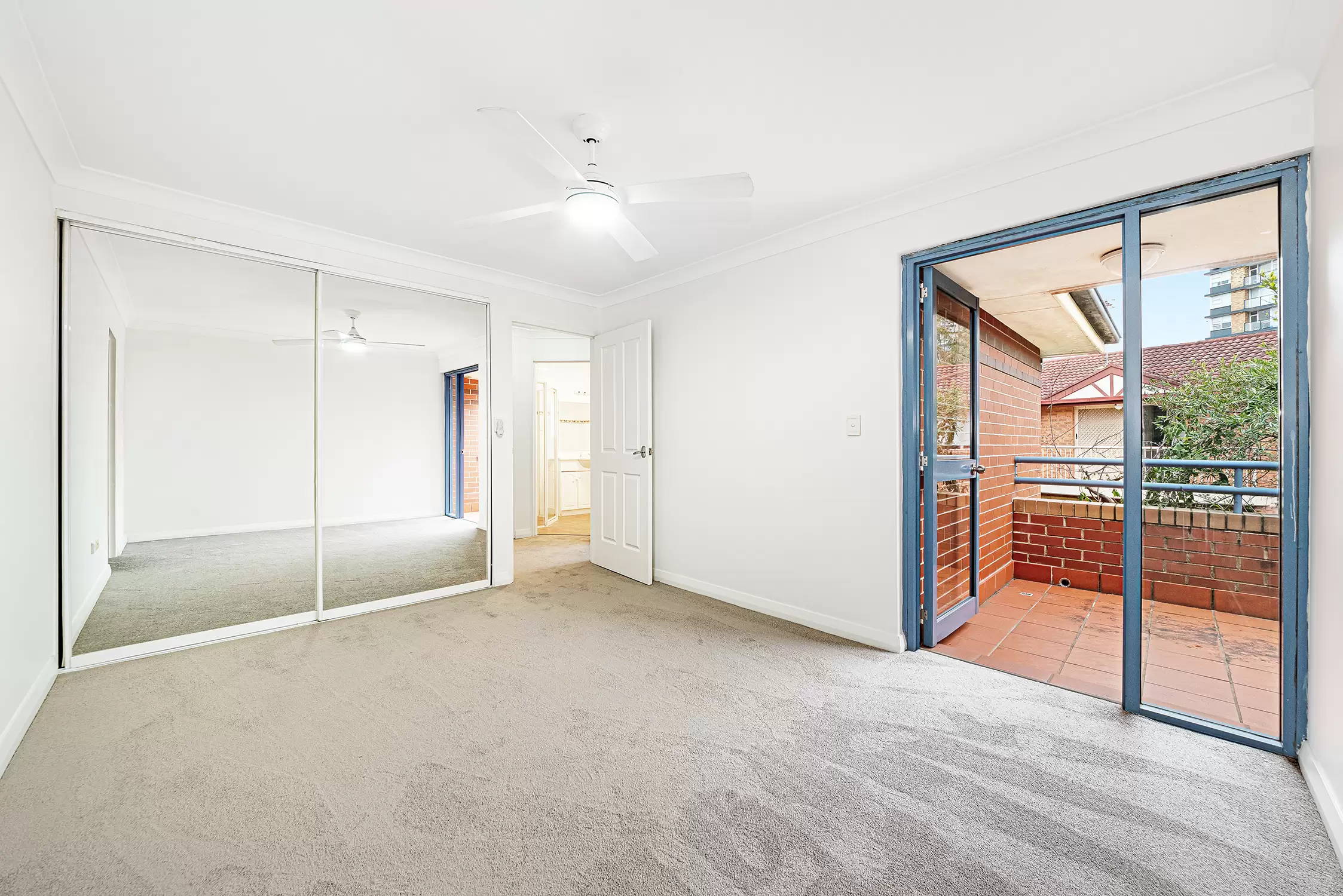 11/42 Anzac Parade, Kensington For Lease by Raine & Horne Randwick | Coogee | Clovelly - image 3