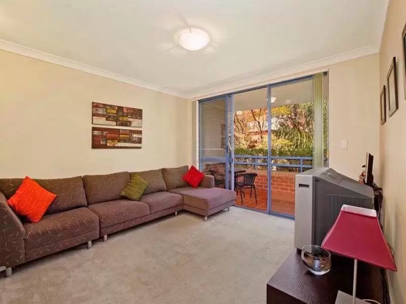 11/42 Anzac Parade, Kensington For Lease by Raine & Horne Randwick | Coogee | Clovelly - image 2