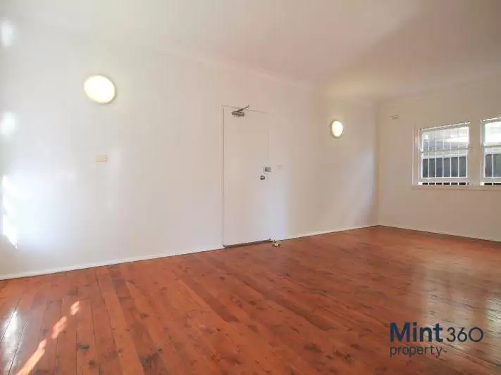 2/11A Kidman Street, Coogee Leased by Raine & Horne Randwick | Coogee - image 3