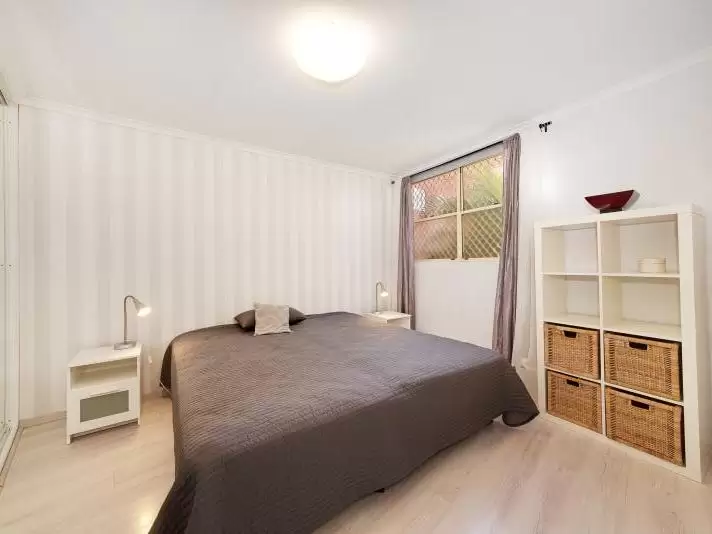 4/58-60 Dudley Street, Coogee Leased by Raine & Horne Randwick | Coogee | Clovelly - image 4