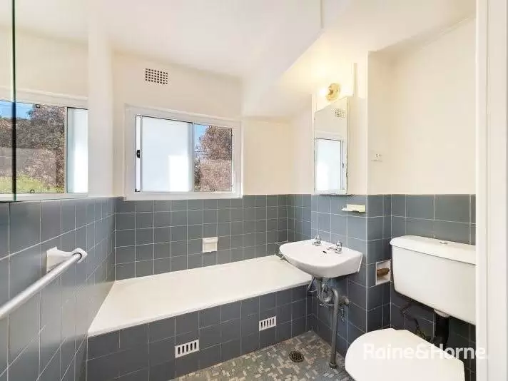 5/1 Dalby Place, Eastlakes Leased by Raine & Horne Randwick | Coogee | Clovelly - image 3