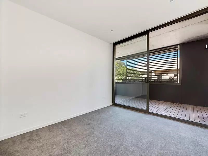 111/81 Macdonald Street, Erskineville Leased by Raine & Horne Randwick | Coogee | Clovelly - image 3