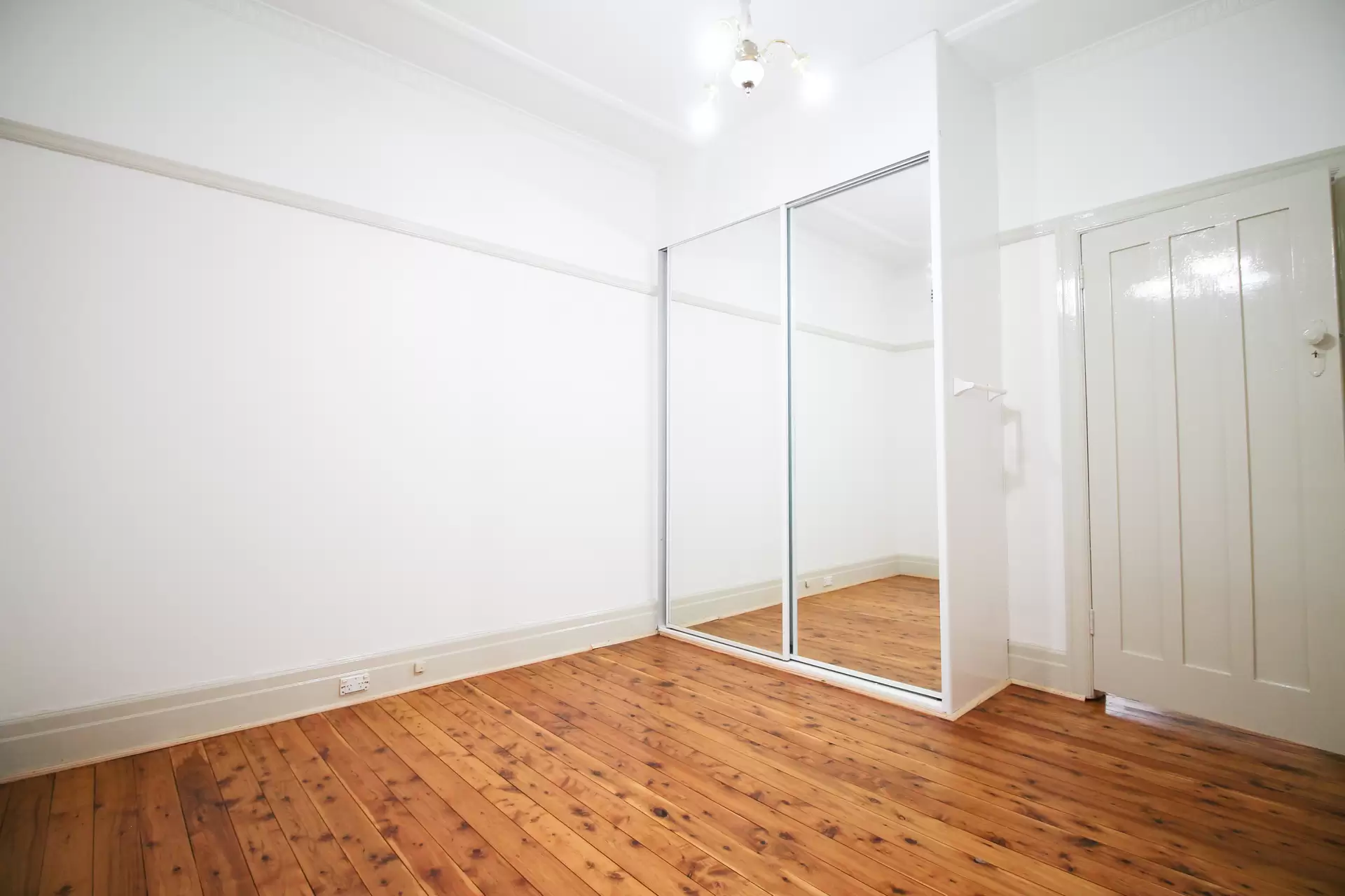 1/26 Burton Street, Randwick Leased by Raine & Horne Randwick | Coogee | Clovelly - image 1