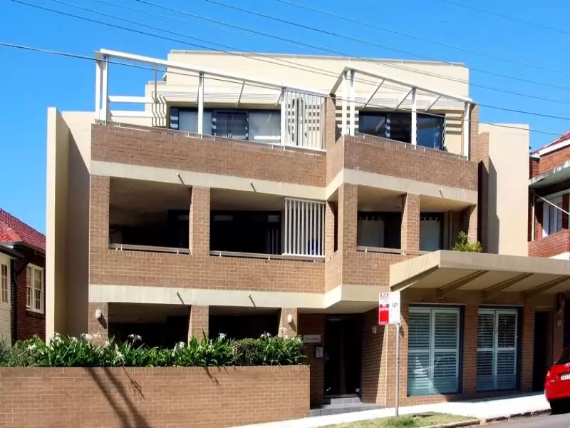 230 Clovelly Road, Clovelly Leased by Raine & Horne Randwick | Coogee - image 1