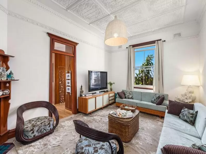 15 Greville Street, Clovelly Leased by Raine & Horne Randwick | Coogee - image 2