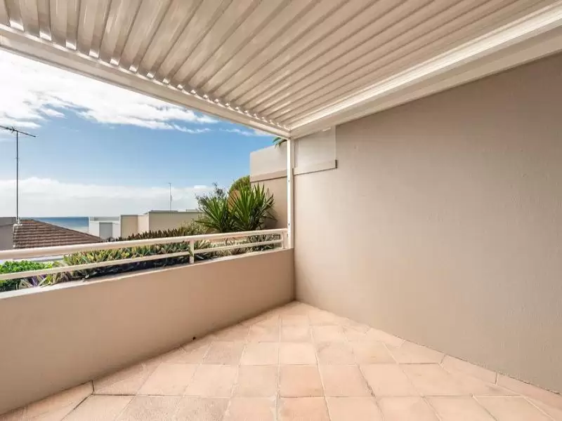 U/26 Melrose Parade, Clovelly Leased by Raine & Horne Randwick | Coogee - image 1