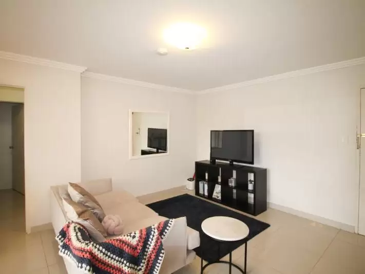 2/30 Brittain Crescent, Hillsdale Leased by Raine & Horne Randwick | Coogee - image 2