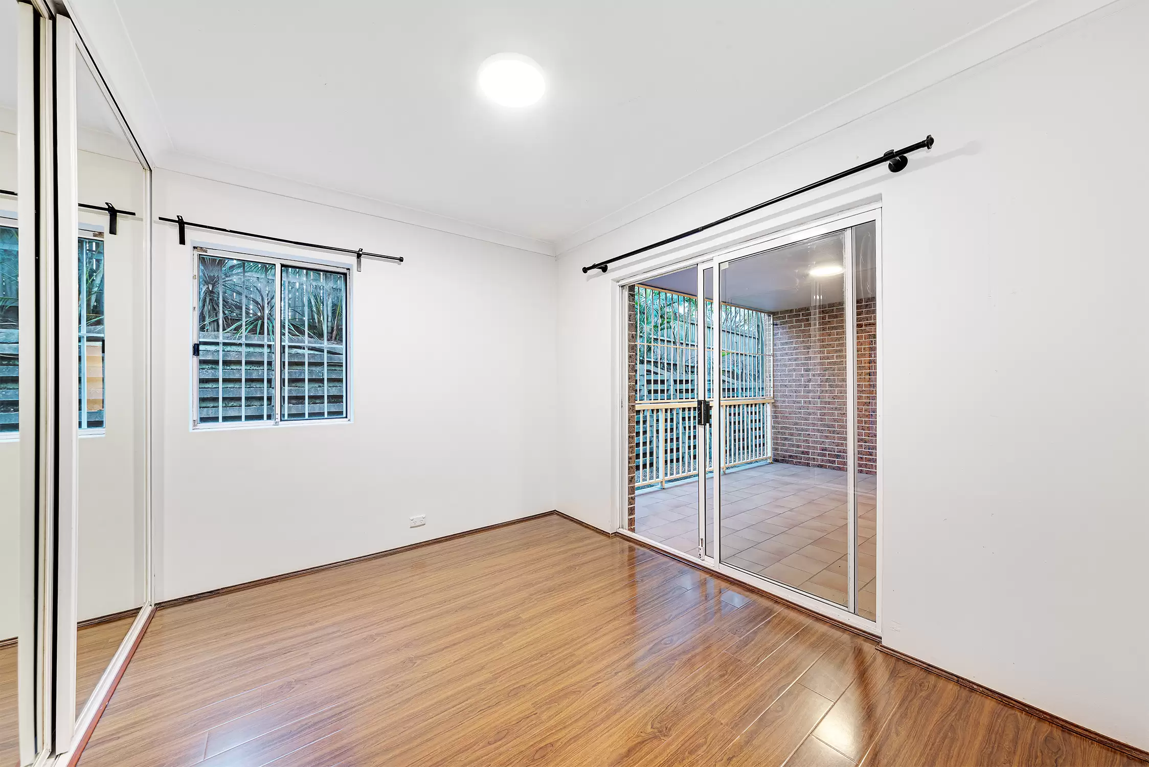 5/28-32 Boronia Street, Kensington Leased by Raine & Horne Randwick | Coogee - image 4