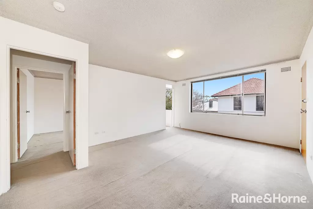 4/100 Mount Street, Coogee Leased by Raine & Horne Randwick | Coogee | Clovelly