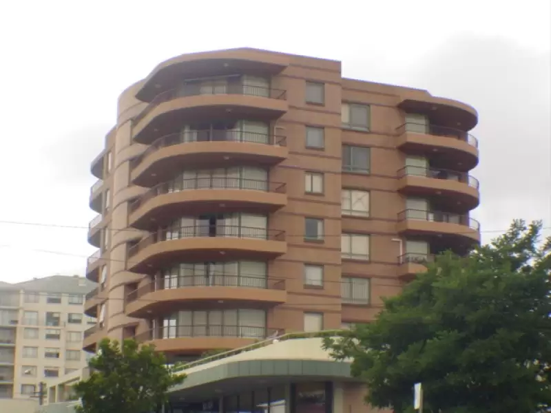 333 Anzac Parade, Kingsford Leased by Raine & Horne Randwick | Coogee - image 1