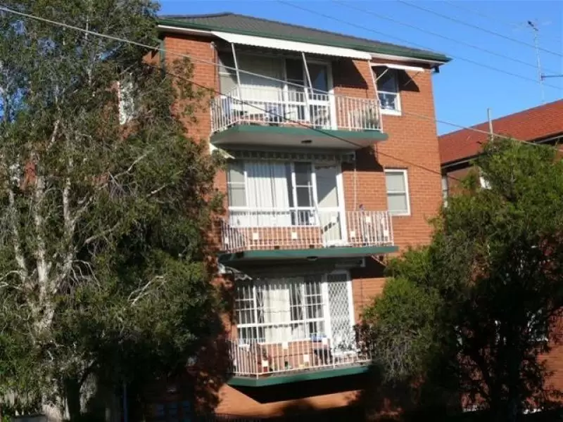 37 Kensington Road, Kensington Leased by Raine & Horne Randwick | Coogee - image 1