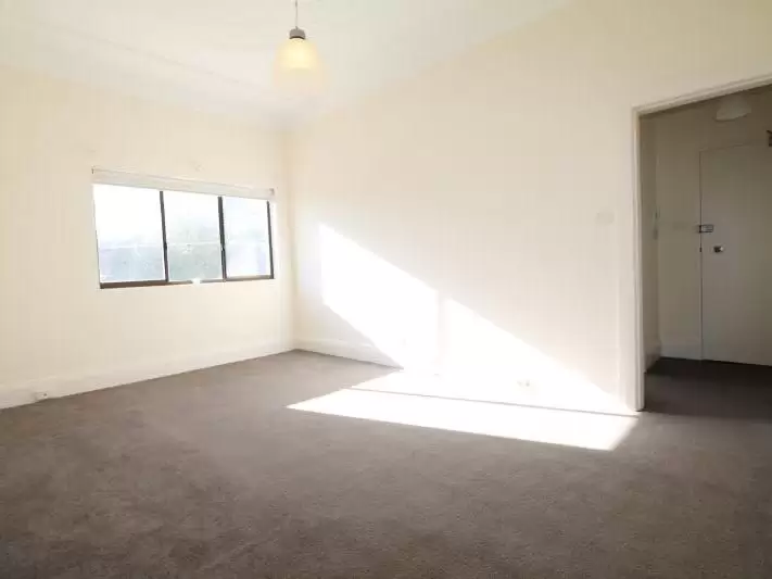 9/70 Arthur Street, Randwick Leased by Raine & Horne Randwick | Coogee | Clovelly - image 1