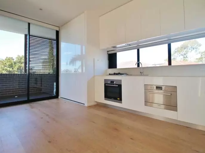 8/189 Fitzgerald Avenue, Maroubra Leased by Raine & Horne Randwick | Coogee | Clovelly - image 1