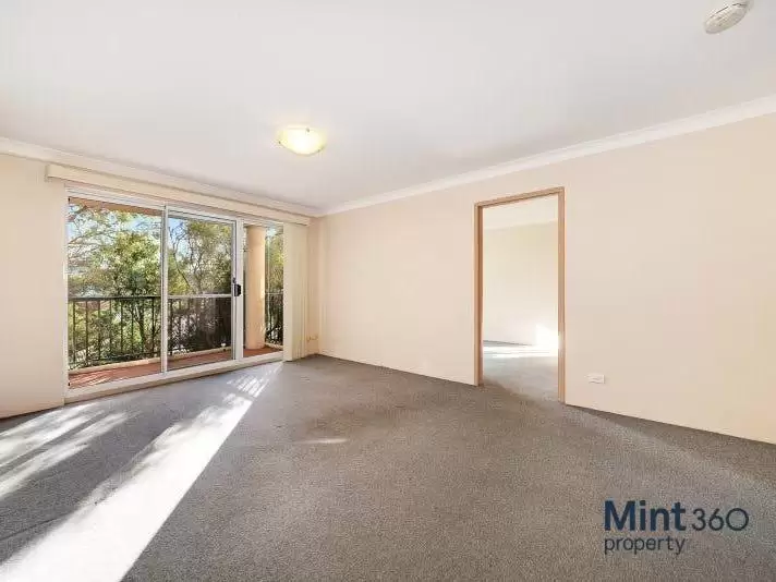 6/122 Todman Avenue, Kensington Leased by Raine & Horne Randwick | Coogee - image 2