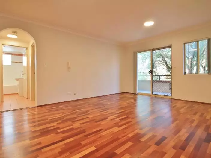 3/3 Salisbury Road, Kensington Leased by Raine & Horne Randwick | Coogee | Clovelly - image 2
