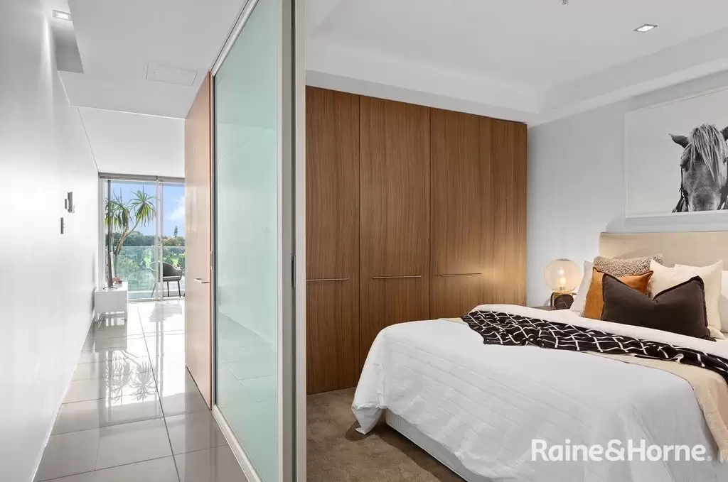 79/60-70 William Street, Woolloomooloo Leased by Raine & Horne Randwick | Coogee | Clovelly