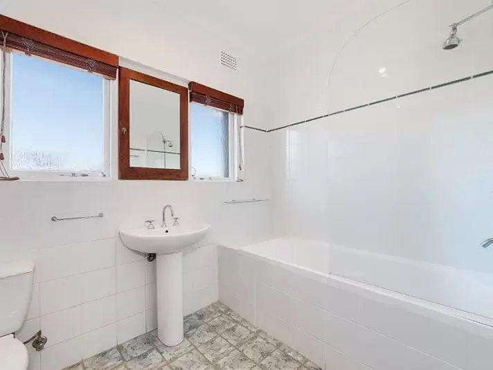 1/5 Cuthill Street, Randwick For Lease by Raine & Horne Randwick | Coogee | Clovelly - image 3