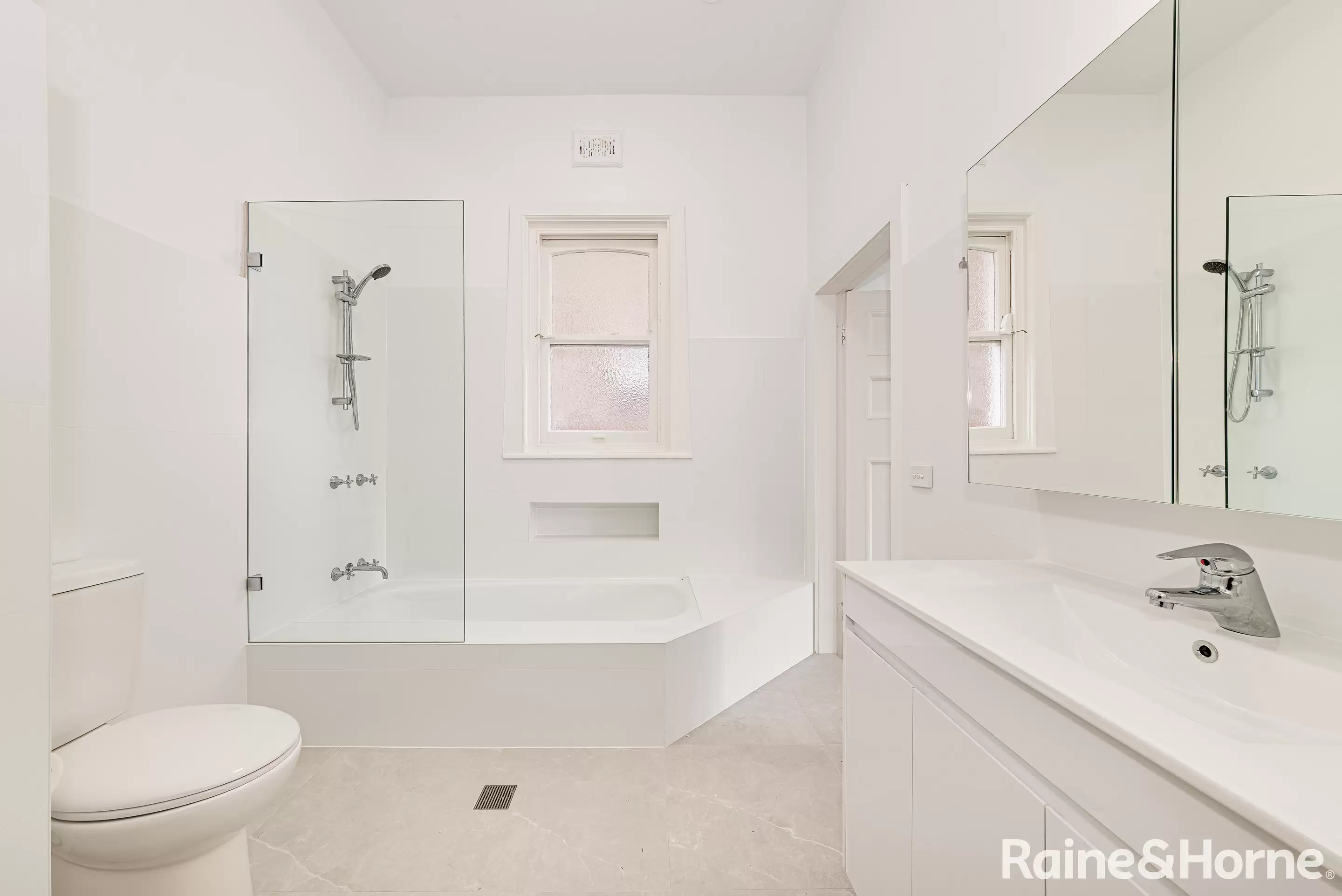 20 Daintrey Crescent, Randwick For Lease by Raine & Horne Randwick | Coogee | Clovelly - image 6