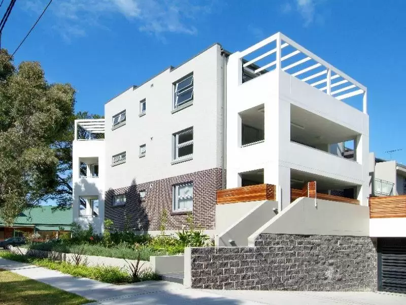 5 Rose Street, Botany Leased by Raine & Horne Randwick | Coogee - image 5