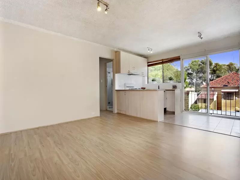 11/38 Brittain Crescent, Hillsdale Leased by Raine & Horne Randwick | Coogee - image 2