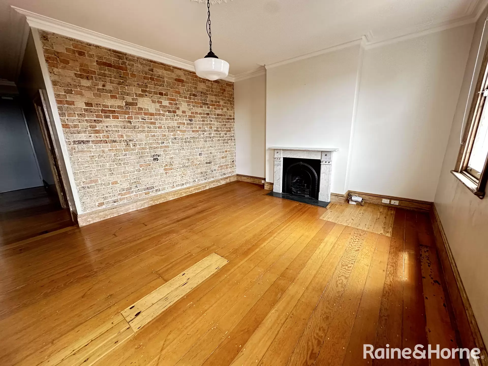 10/152 Avoca Street, Randwick Leased by Raine & Horne Randwick | Coogee | Clovelly - image 1