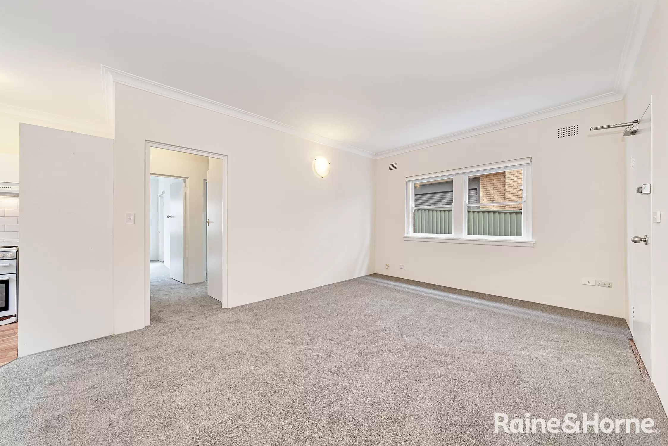 3/11A Kidman Street, Coogee Leased by Raine & Horne Randwick | Coogee | Clovelly - image 1