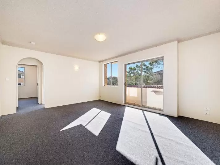 4/9 Hill Street, Coogee For Lease by Raine & Horne Randwick | Coogee
