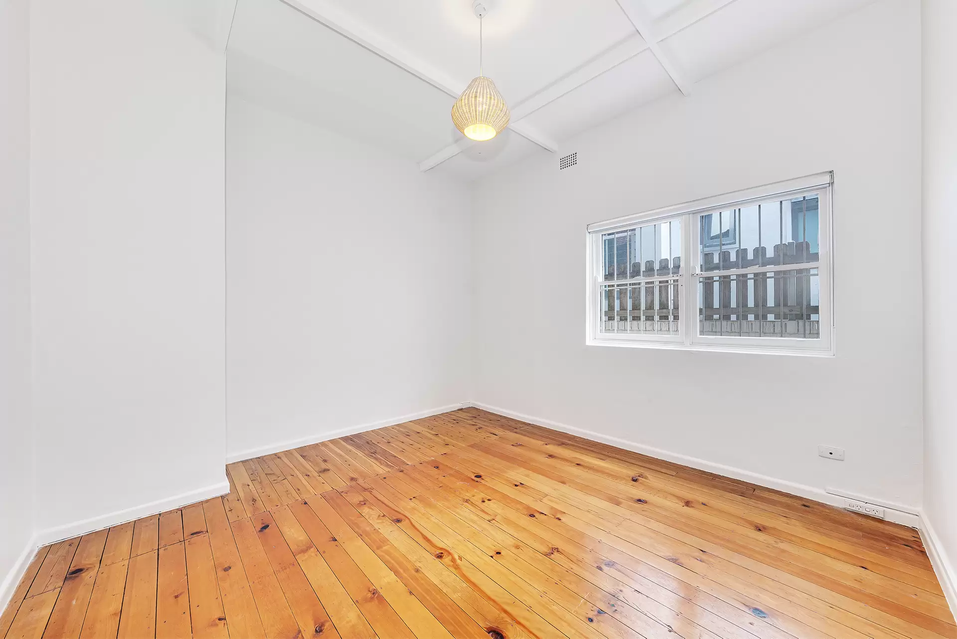 2/31 Langlee Avenue, Waverley For Lease by Raine & Horne Randwick | Coogee | Clovelly - image 1