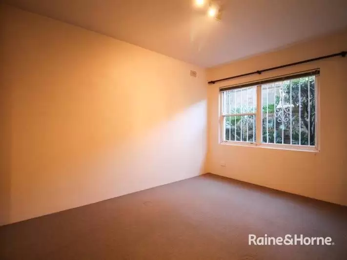 3/25 Berwick Street, Coogee Leased by Raine & Horne Randwick | Coogee | Clovelly - image 4