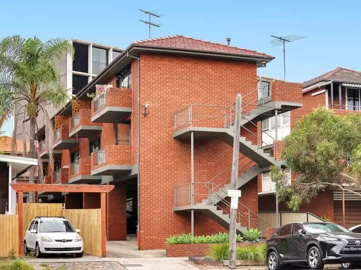 2/2 Houston Road, Kensington Leased by Raine & Horne Randwick | Coogee - image 3